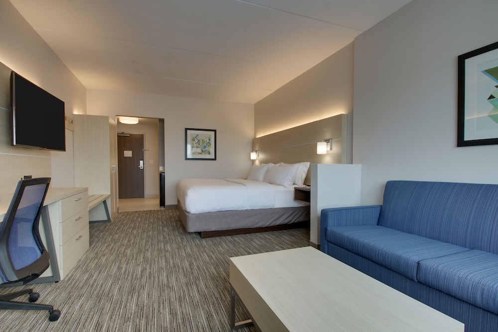 Holiday Inn Express and Suites Elizabethtown North by IHG - photo 7