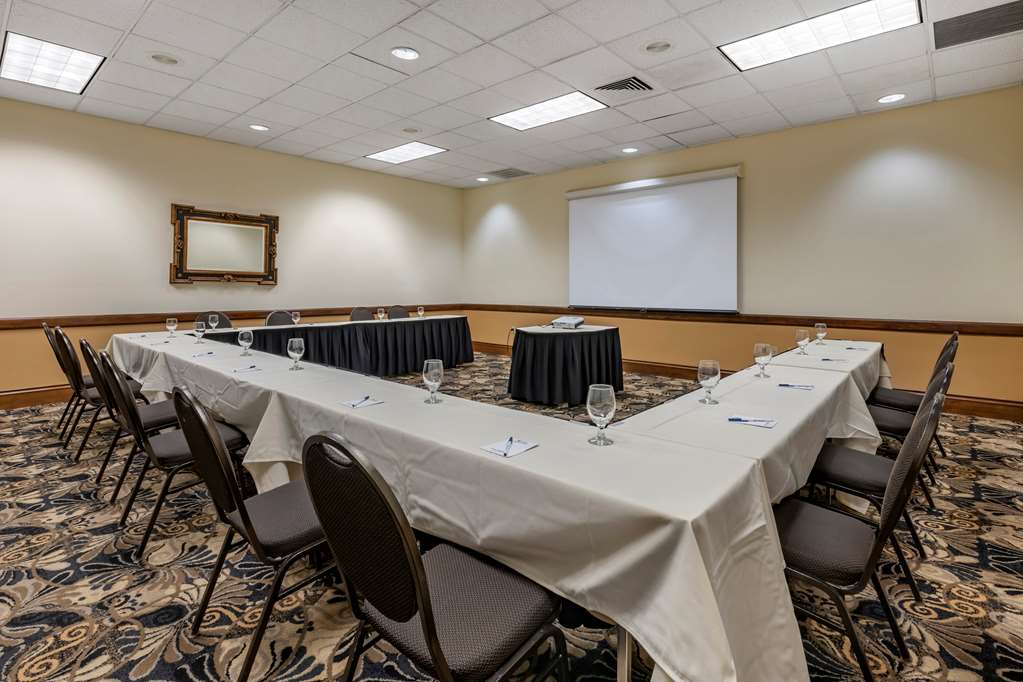 Best Western Gateway Grand - photo 31