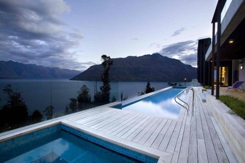 50 Aspen Grove — 5-Star Luxury Hotel in Queenstown, New Zealand