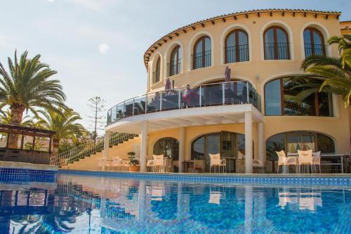 Villa Gran Sol by Abahana Villas — 4-Star Luxury Hotel in Calp, Spain