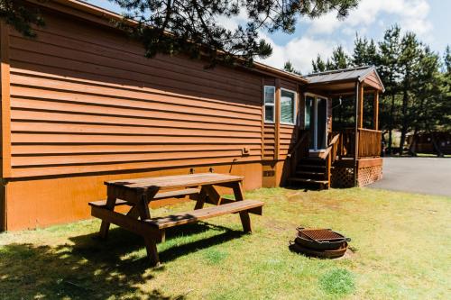 Hart's Camp Airstream Hotel & RV Park - photo 56