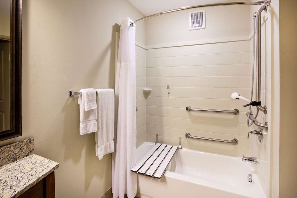 AmericInn by Wyndham DeWitt - photo 9