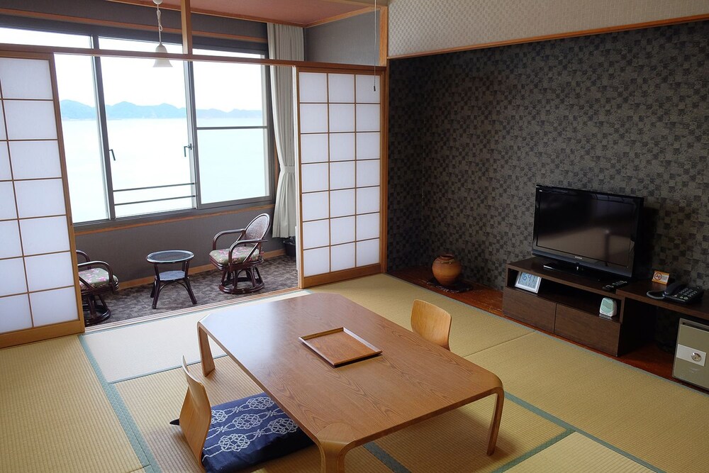 Sunrise Katsuura — Shingu — photo 5