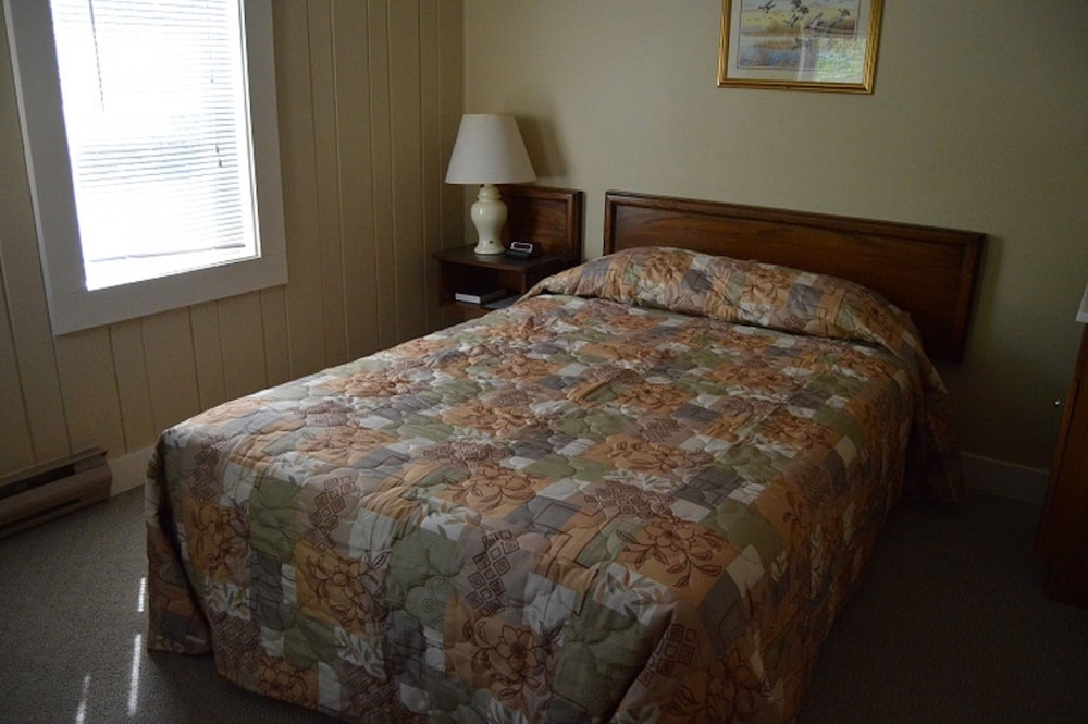 Kennebunk Gallery Motel & Cottages - photo 4