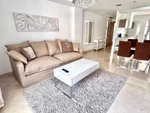 Lovely apartment perfect location — 4-Star Luxury Hotel in Marbella, Spain