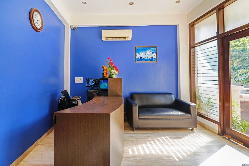 Royal Residence Huda City Centre