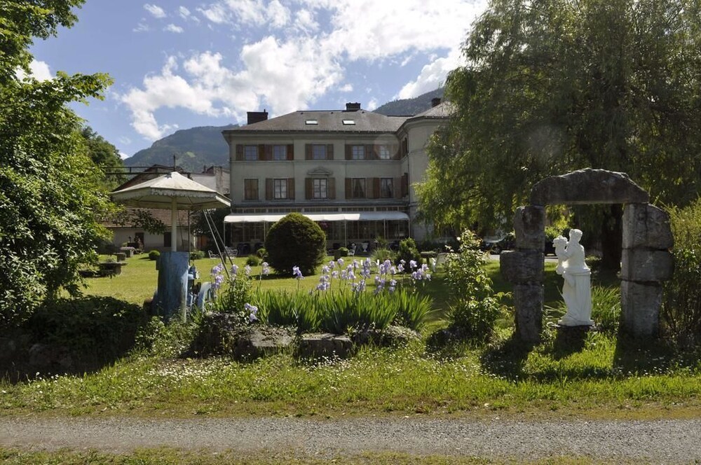 Hotel du Parc Manoir du Baron Blanc — hotel in Faverges