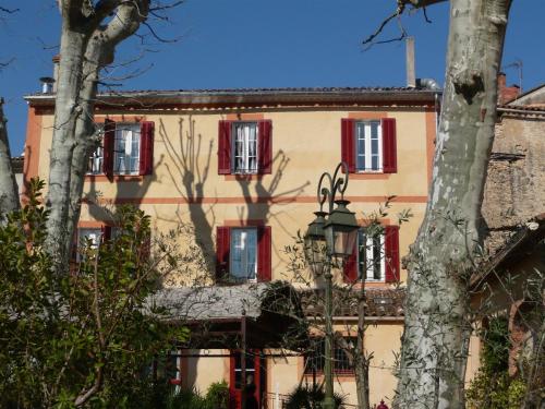 Auberge de Correns - carbon neutral hotel in Brignoles