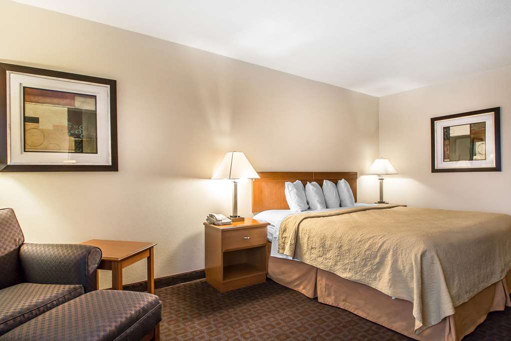 Quality Inn Morris I 80 - photo 12