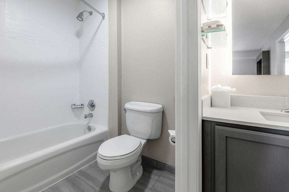 Residence Inn Marriott Easton - photo 35