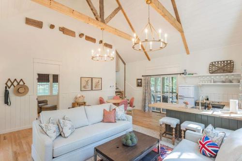 Sharp Shin at Buckhorn Hollow — hotel in Mcewen