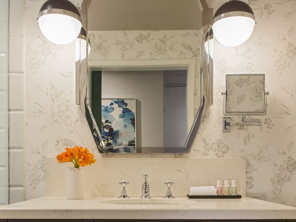 Kimpton Cardinal Hotel by IHG - photo 20