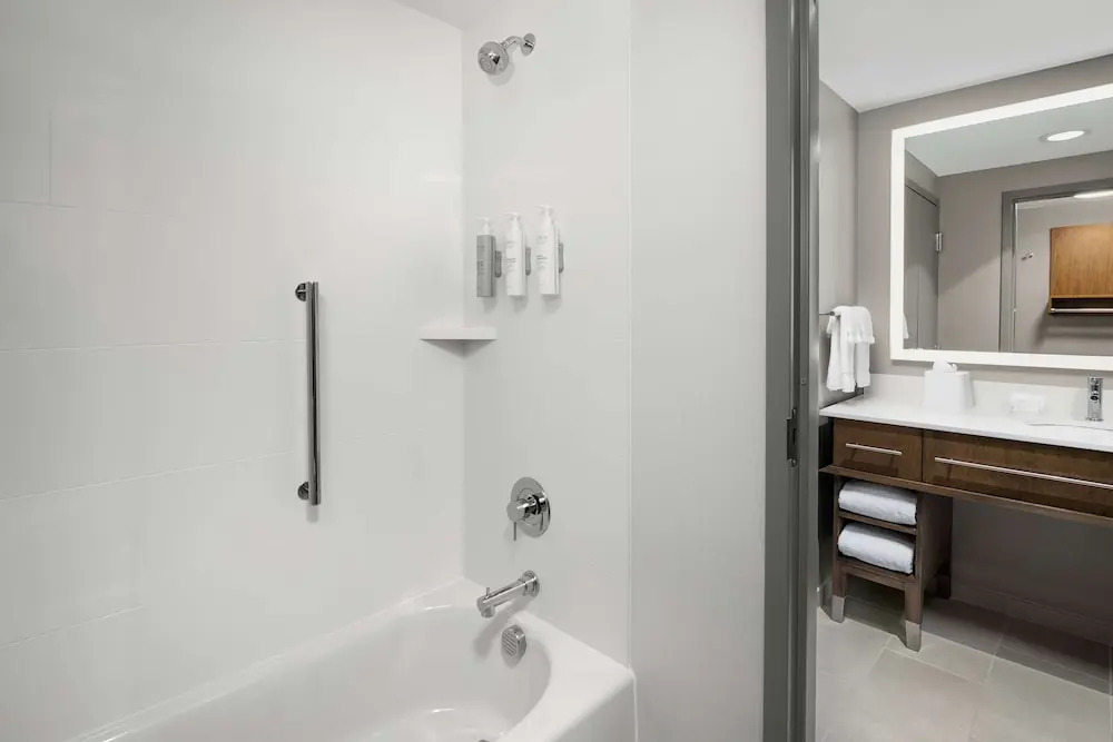 Home2 Suites by Hilton Greenville - photo 15
