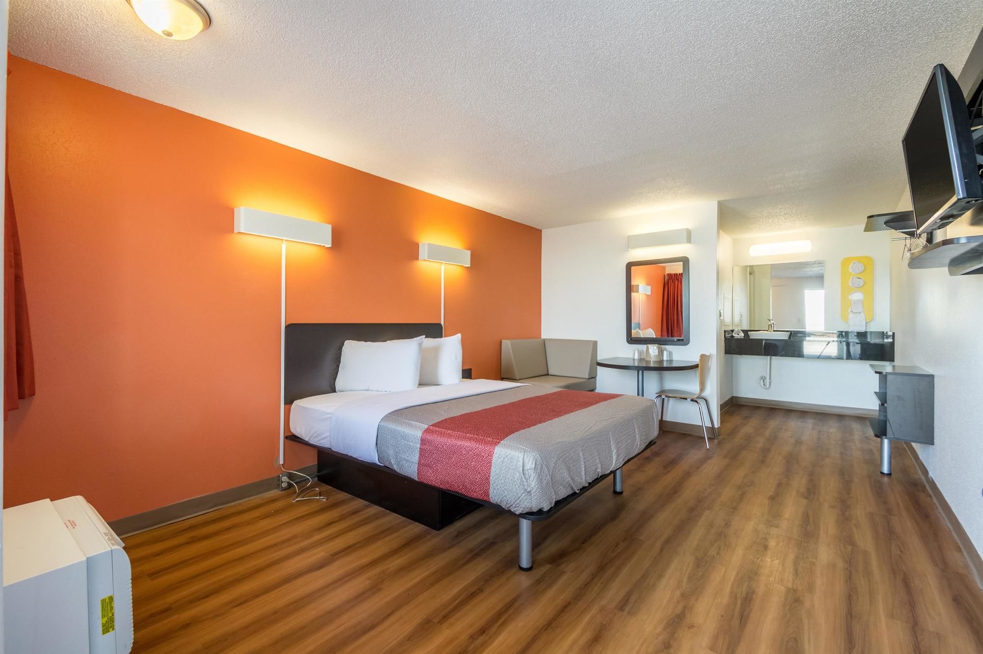 Motel 6 Indianapolis IN South - photo 39