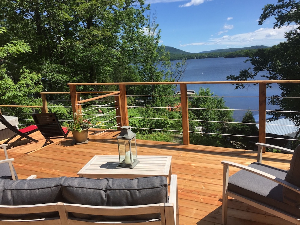 Manoir du Lac Sept Îles in Quebec, Canada