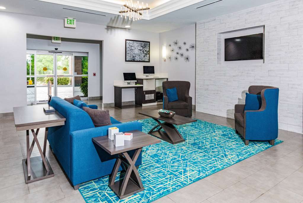 La Quinta Inn & Suites by Wyndham Tomball - photo 6