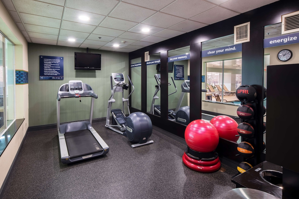 Hampton Inn & Suites Chicago Lincolnshire - photo 48