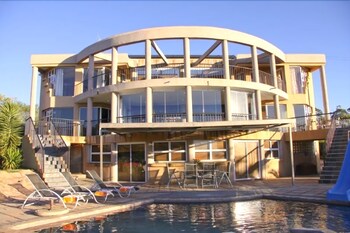 Glenda s Guest Suites