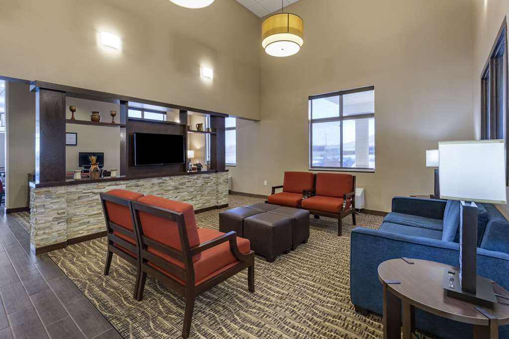 Comfort Inn & Suites Gateway to Glacier National Park - photo 2