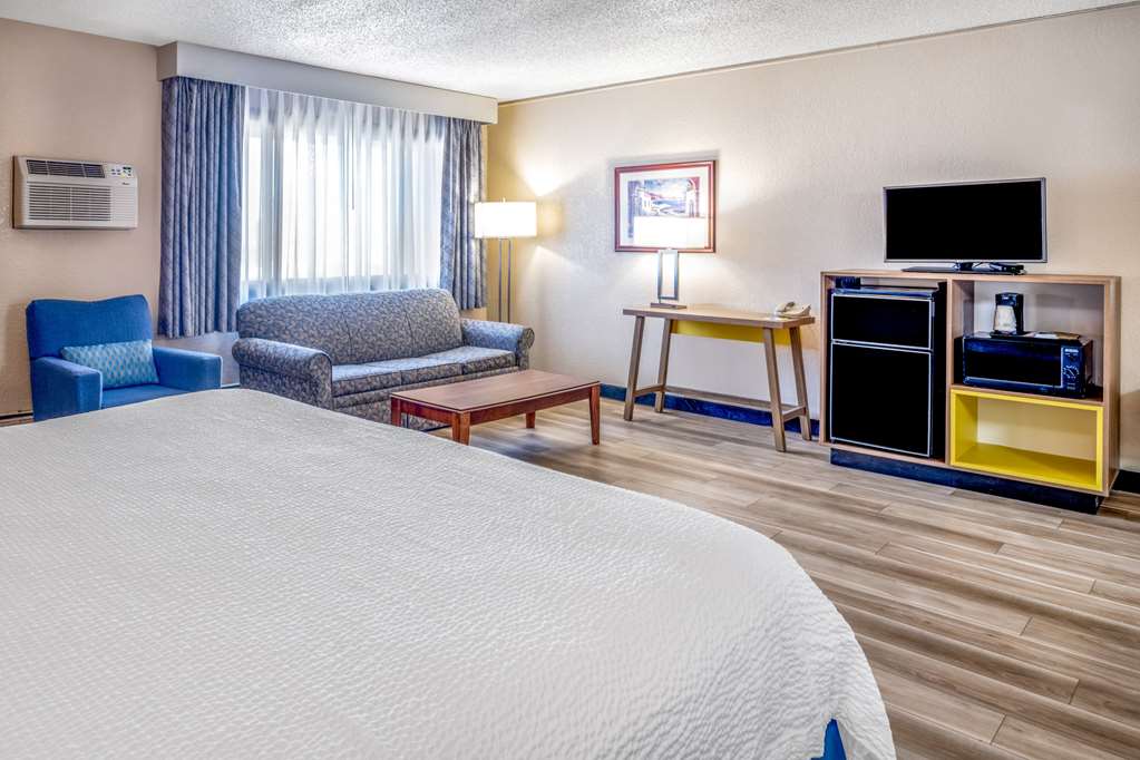Days Inn by Wyndham Sioux Falls Airport - photo 27