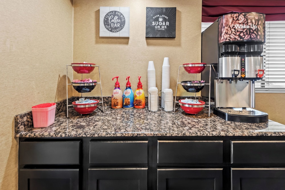 Red Roof Inn Columbus West Hilliard - photo 34