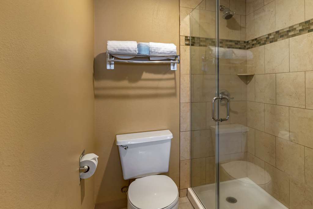 Best Western Plus Ocean View Resort - photo 36