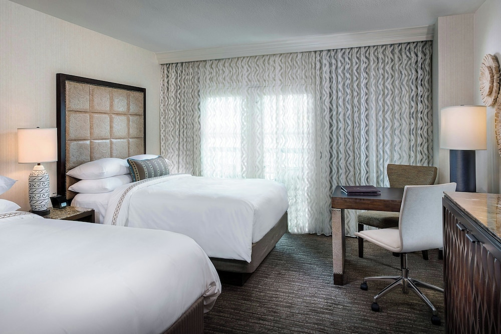 Gaylord Texan Resort & Convention Center - photo 10