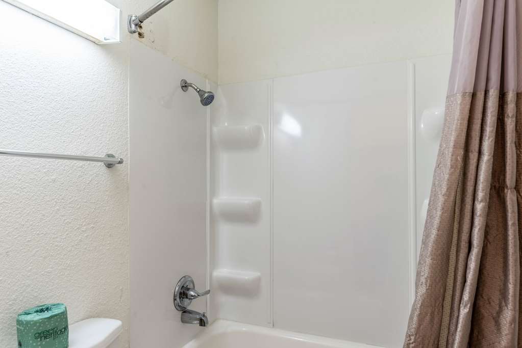 Motel 6 North Richland Hills TX - photo 25