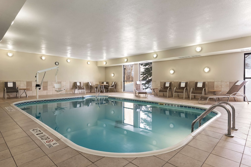 Hampton Inn Minneapolis St. Paul Woodbury - photo 16