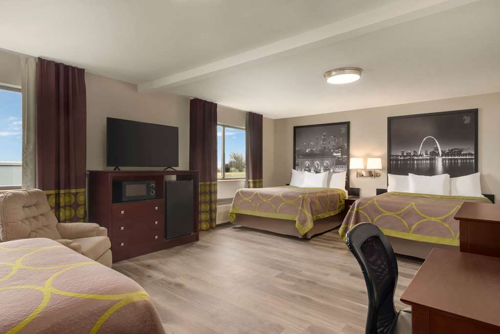 Super 8 by Wyndham Bethany MO - photo 26