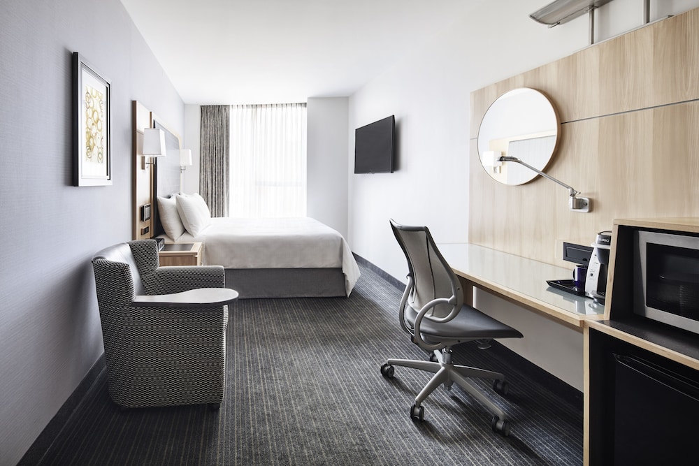World Center Hotel - photo 19