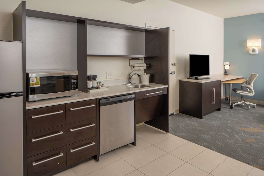 Home2 Suites by Hilton Gulfport I 10 - photo 27