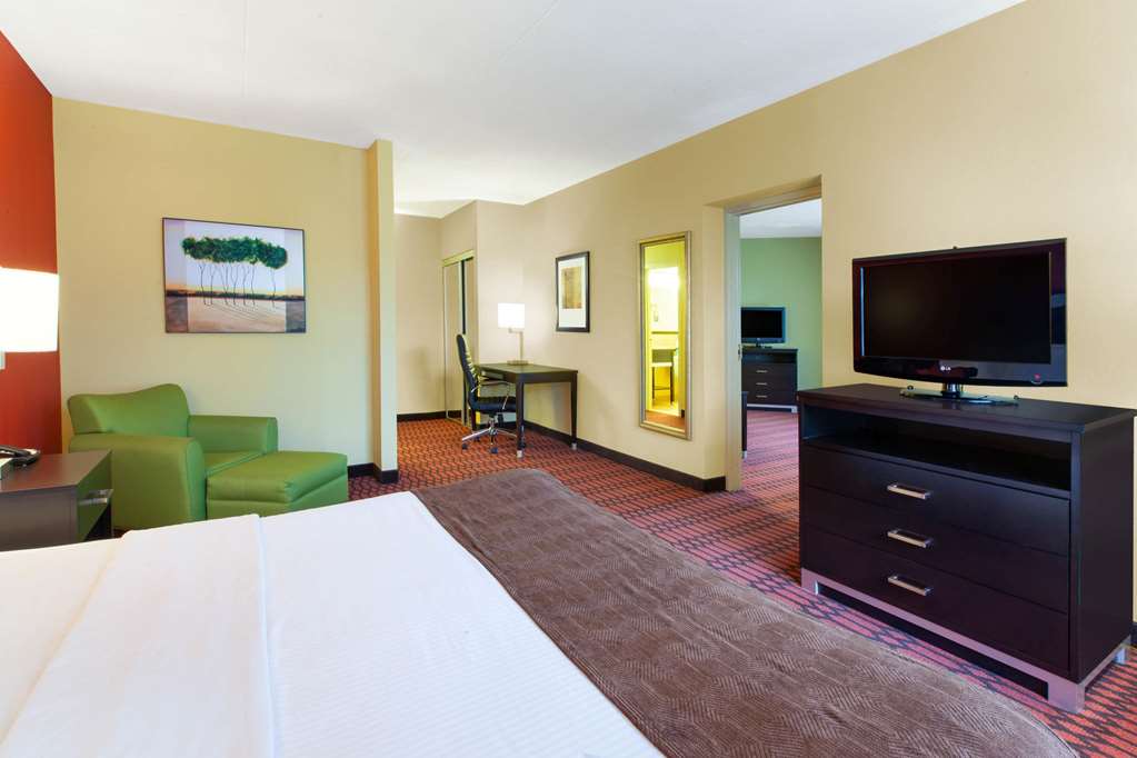 Baymont by Wyndham Harrisburg - photo 13