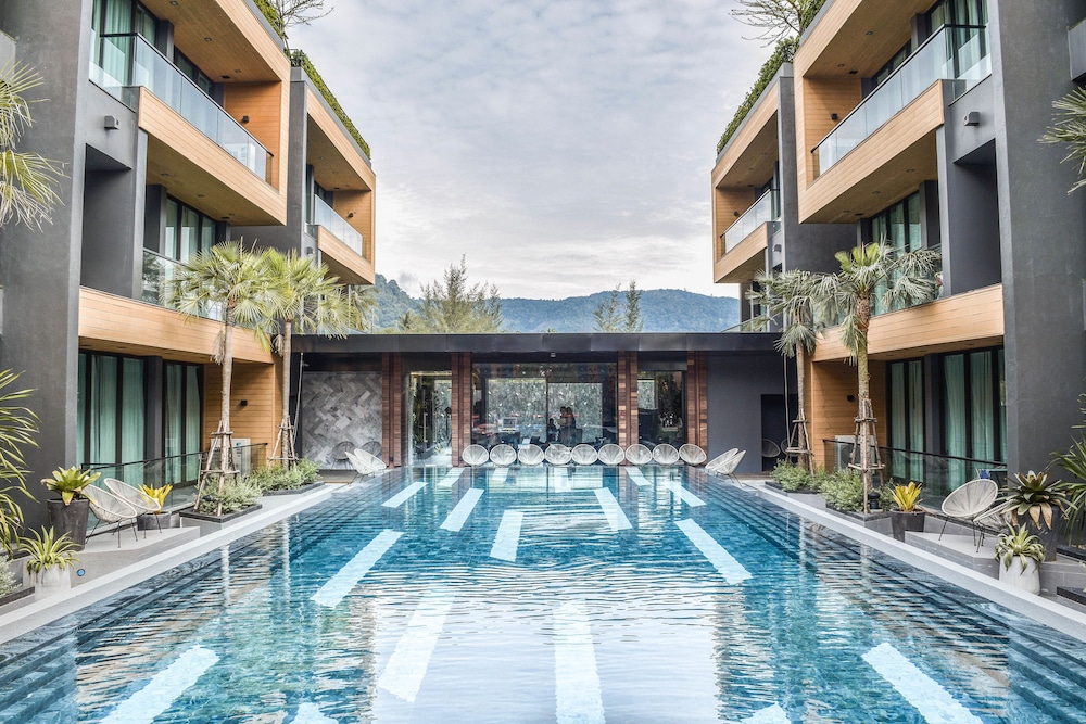 Glam Habitat SHA Extra Plus - last minute hotel in Phuket