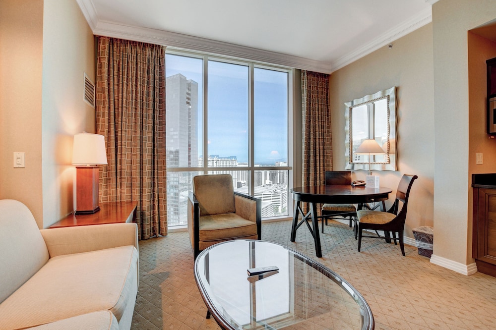Las Vegas Suites at The Signature - photo 16