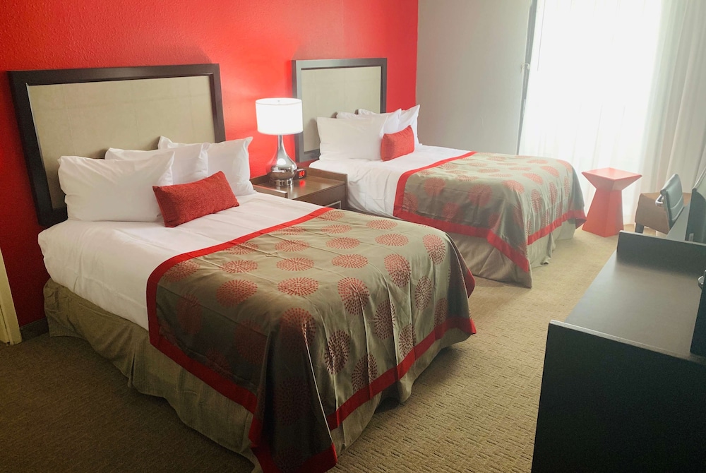 Ramada by Wyndham Texarkana - photo 11