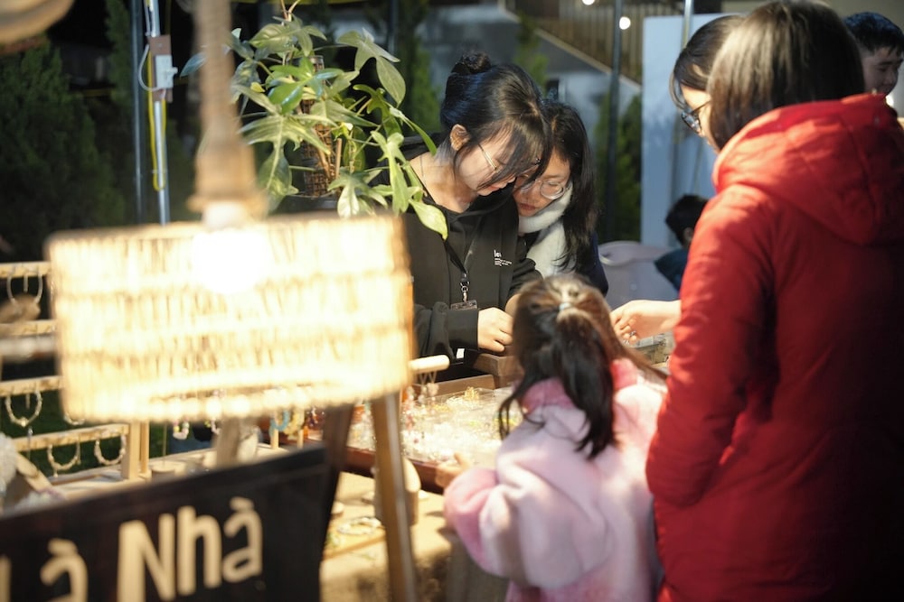 Khu du lịch sinh thái Him Lam Him Lam Resort in Dien Bien Phu, Vietnam