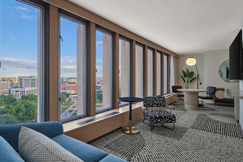 Sheraton Denver Downtown Hotel - photo 39