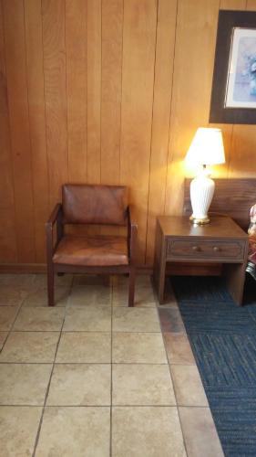Towne Center Motel - photo 56