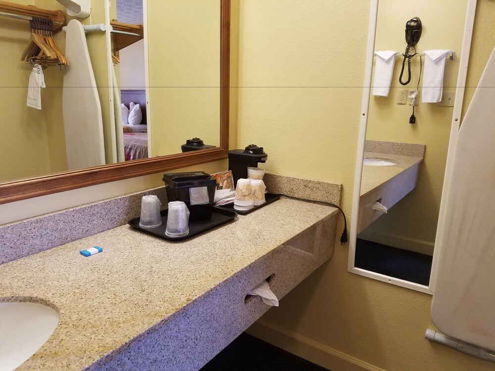 Best Western Kennesaw Inn - photo 16