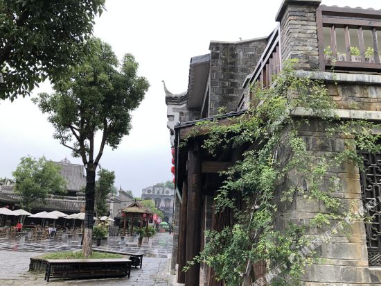 Lantai Hotel — hotel in Zhongxiang
