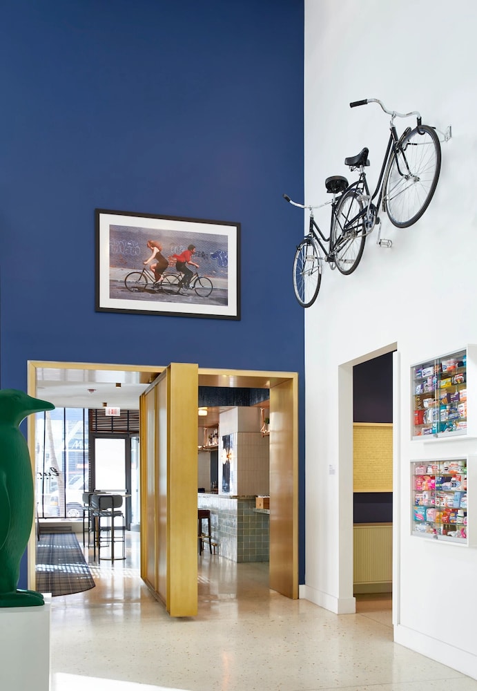 21c Museum Hotel Chicago - photo 4