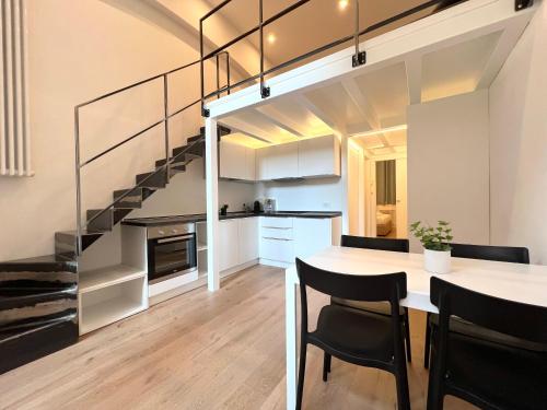 Navigli Luxury Loft — 4-Star Luxury Hotel in Milan, Italy