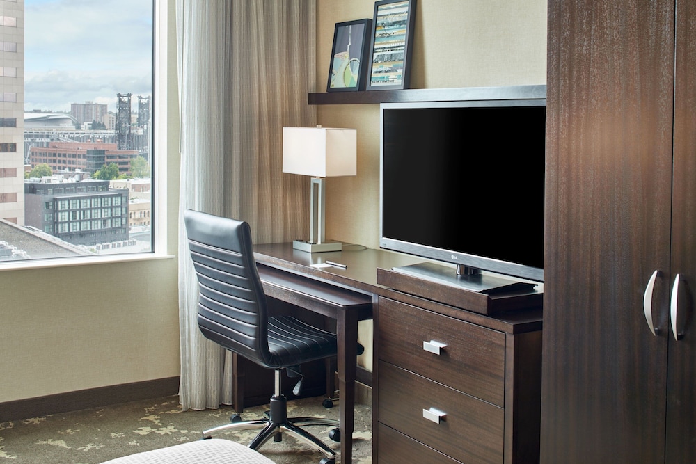 Courtyard by Marriott Portland City Center - photo 17