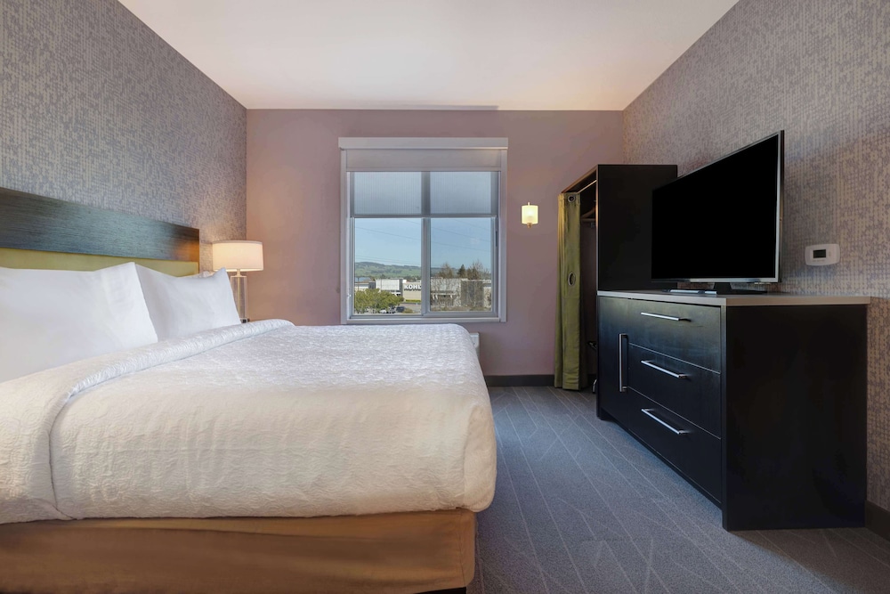 Home2 Suites by Hilton Petaluma - photo 49