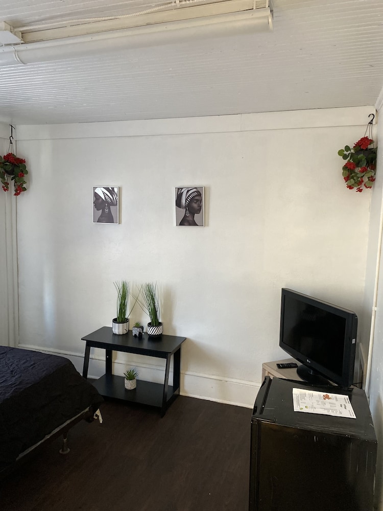 Bella's Boutique Hotel - photo 59