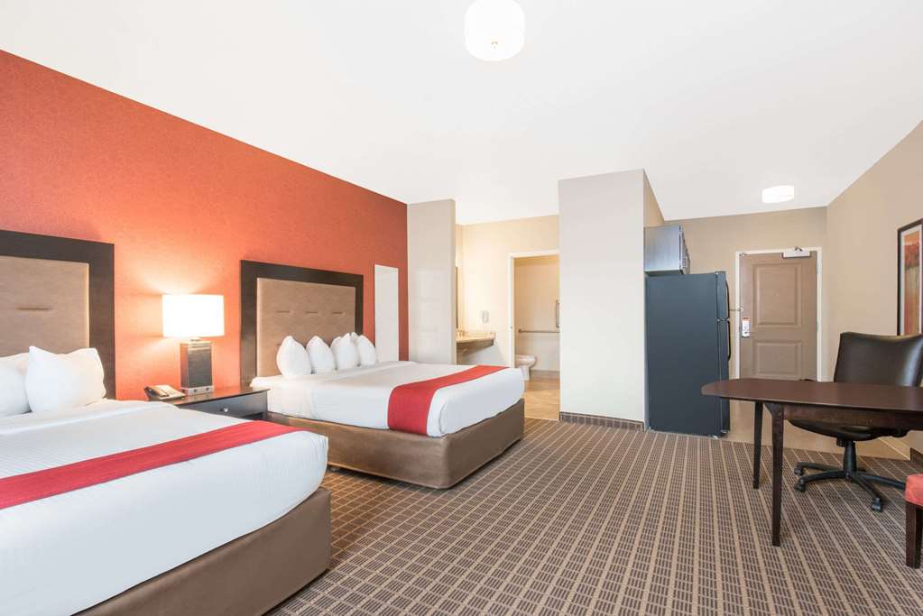 Hawthorn Extended Stay by Wyndham Dickinson - photo 18