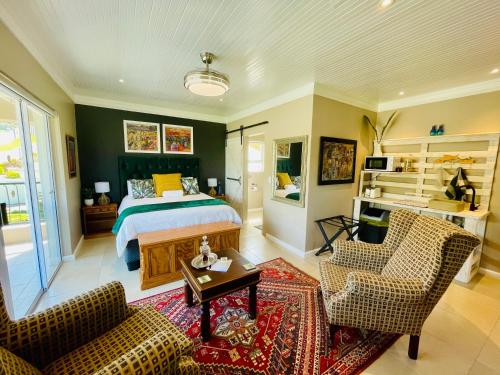 Calm Waters Guesthouse — 4-Star Luxury Hotel in Plettenberg Bay, South Africa
