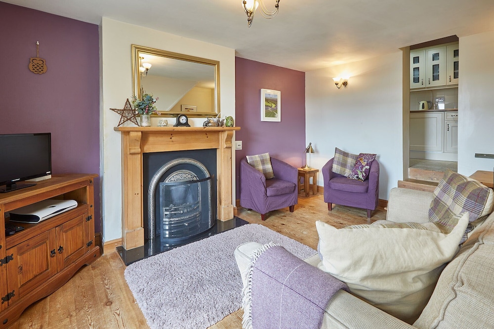 Esk View Cottage — 4-Star Luxury Hotel in Whitby, United Kingdom