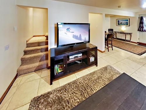 Eagles Nest - carbon neutral hotel in Vail